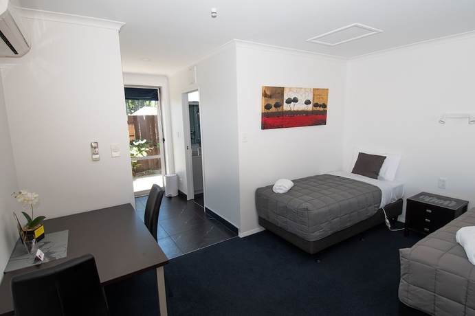 Imagen de la habitación del Hotel Middle Park Motel. Foto 8