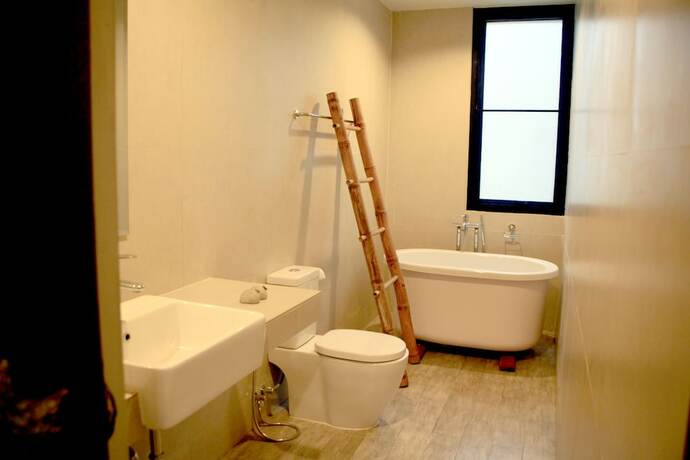 Imagen general del Hotel Middle Path Retreat. Foto 12