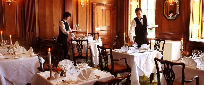 Imagen del bar/restaurante del Hotel Middlethorpe Hall and Spa. Foto 1