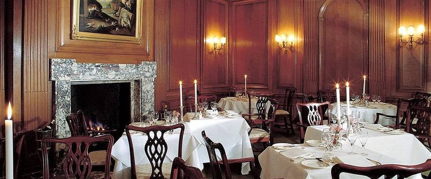 Imagen del bar/restaurante del Hotel Middlethorpe Hall and Spa. Foto 2