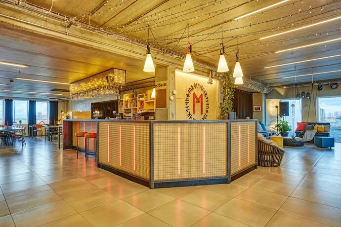 Imagen de los interiores del Hotel Midgard Base Camp. Foto 35