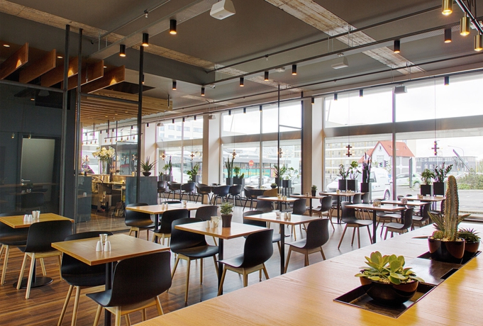 Imagen del bar/restaurante del Hotel Midgardur by Center. Foto 6