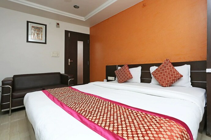 Imagen de la habitación del Hotel Midland, Bhopal. Foto 9