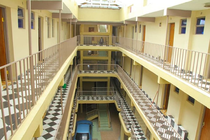 Imagen de los interiores del Hotel Midlands 033. Foto 9