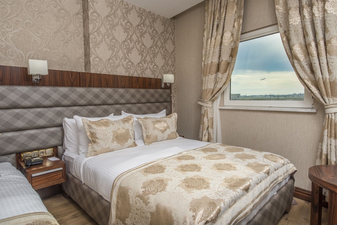 Imagen de la habitación del Hotel Midmar Deluxe. Foto 8