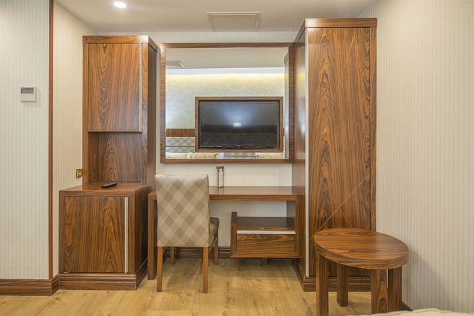 Imagen de la habitación del Hotel Midmar Deluxe. Foto 11