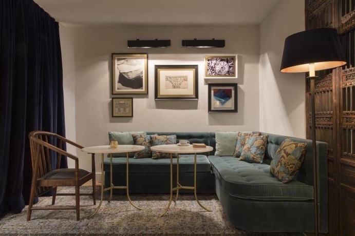 Imagen de los interiores del Hotel Midmost Barcelona. Foto 7
