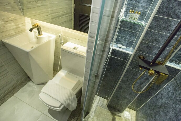 Imagen de la habitación del Hotel Midori Concept. Foto 17