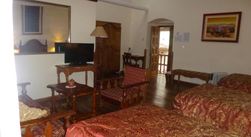 Imagen de la habitación del Hotel Midori. Foto 2