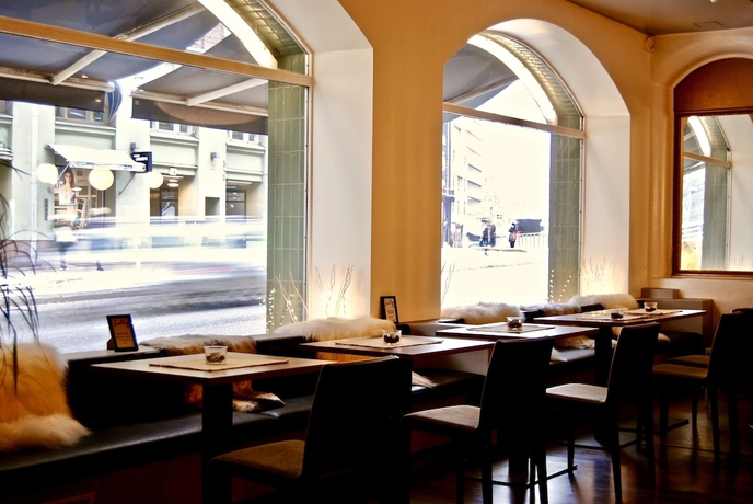 Imagen de los interiores del Hotel Midpoint Helsinki. Foto 16