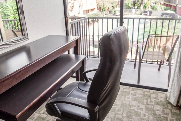 Imagen de la habitación del Hotel Midpointe Hotel By Rosen Hotels and Resorts. Foto 5