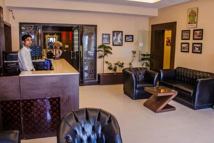 Imagen general del Hotel Midtown By Royal Collection. Foto 6