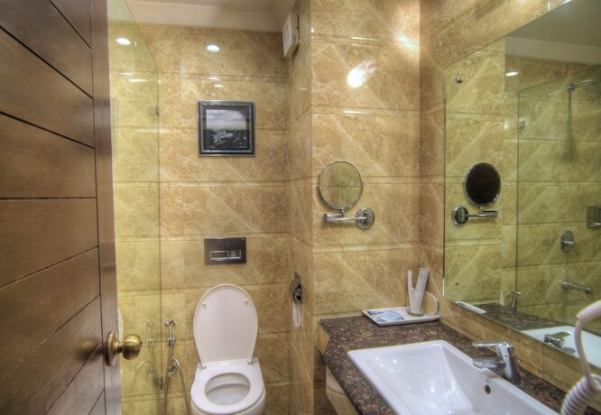 Imagen general del Hotel Midtown By Royal Collection. Foto 13