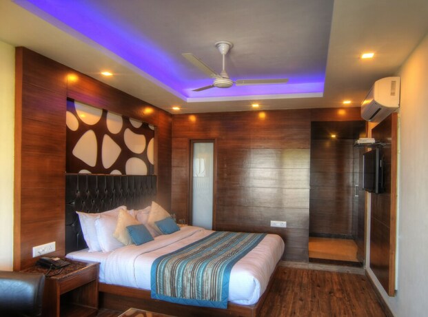 Imagen de la habitación del Hotel Midtown By Royal Collection. Foto 20