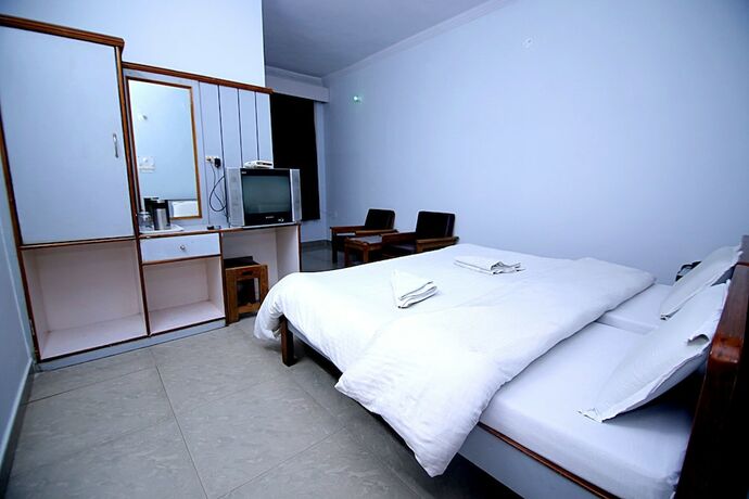 Imagen general del Hotel Midtown, Haridwar. Foto 7