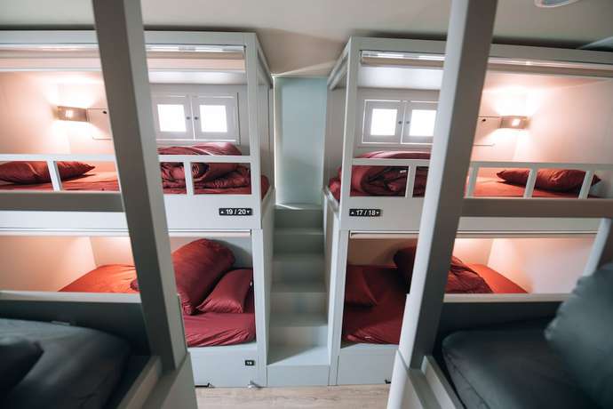 Imagen de la habitación del Hotel Midtown Hostel. Foto 6