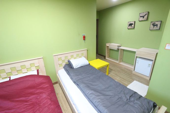 Imagen de la habitación del Hotel Midtown Hostel. Foto 13