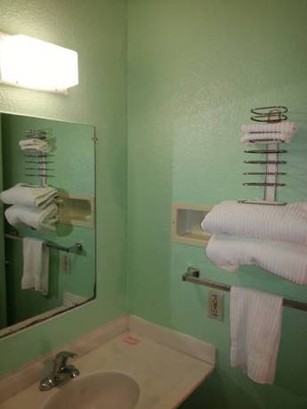 Imagen de la habitación del Hotel Midtown Inn, SPRINGFIELD. Foto 10