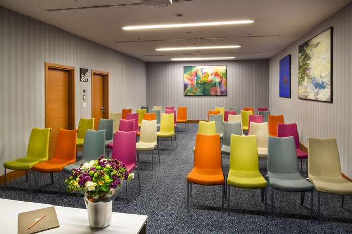 Imagen general del Hotel Midtown Istanbul. Foto 3