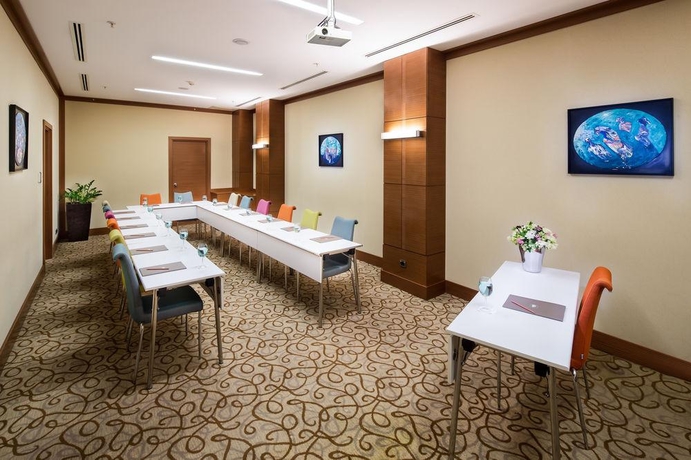 Imagen general del Hotel Midtown Istanbul. Foto 13