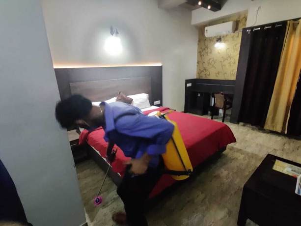 Imagen de la habitación del Hotel Midtown, Jabalpur. Foto 7