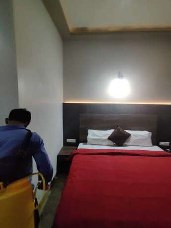 Imagen de la habitación del Hotel Midtown, Jabalpur. Foto 8