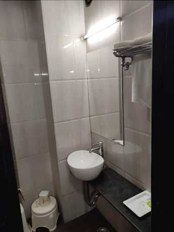 Imagen de la habitación del Hotel Midtown, Jabalpur. Foto 10