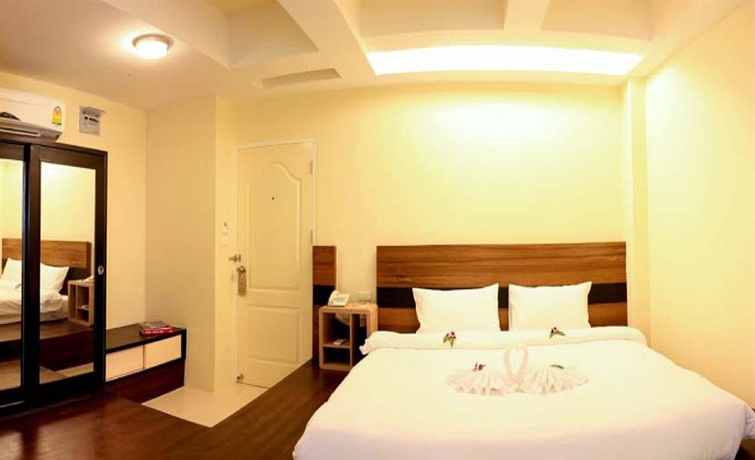 Imagen de la habitación del Hotel Midtown Ratsada. Foto 3