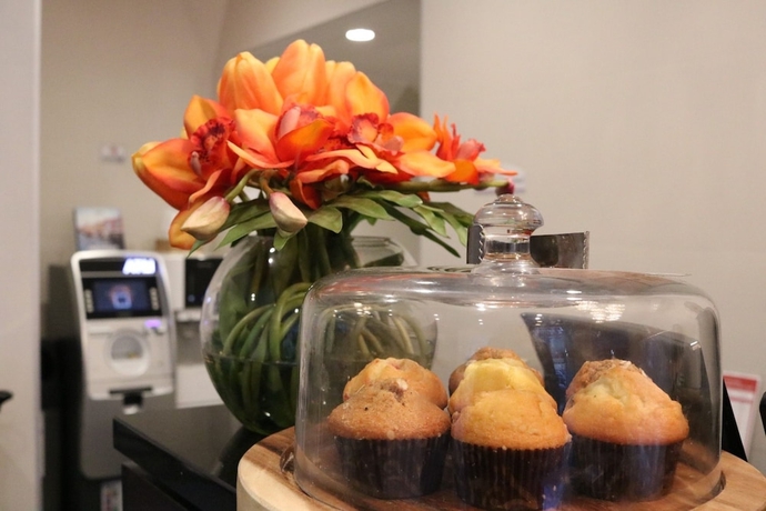 Imagen de los interiores del Hotel Midtown West. Foto 17