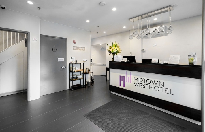 Imagen de los interiores del Hotel Midtown West. Foto 19