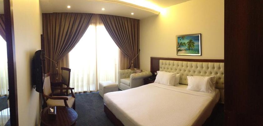 Imagen general del Hotel Midtown and Suites. Foto 4