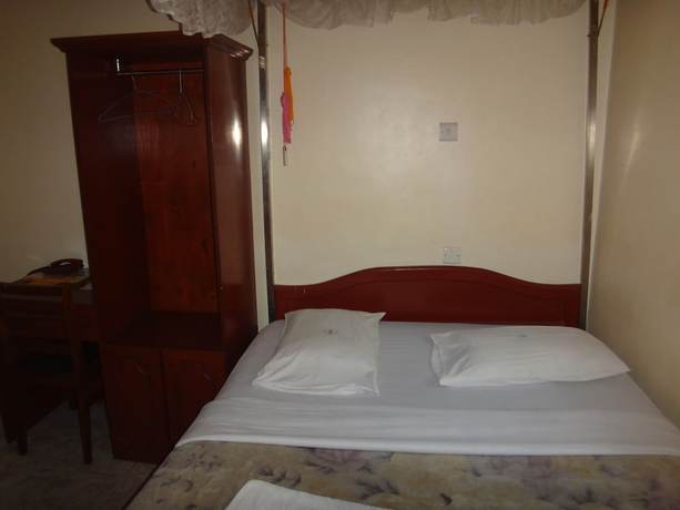 Imagen de la habitación del Hotel Midway, ARUSHA. Foto 19