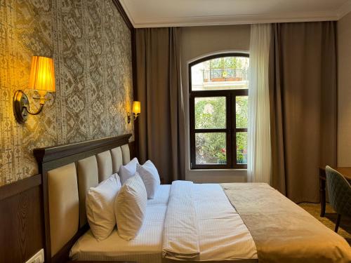 Imagen de la habitación del Hotel Midway Baku. Foto 15