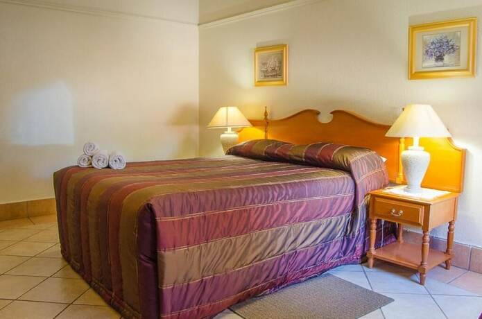 Imagen general del Hotel Midway Inn. Foto 5