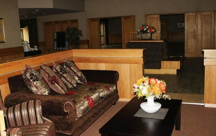 Imagen general del Hotel Midway Inn. Foto 11