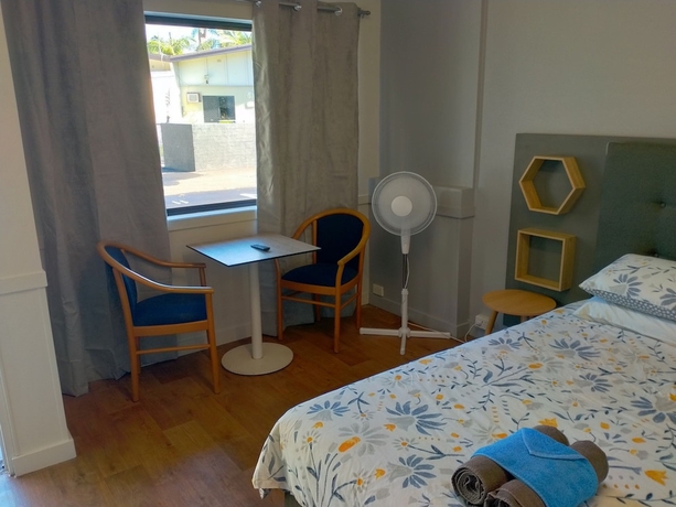 Imagen de la habitación del Hotel Midway Motel and Villas. Foto 3