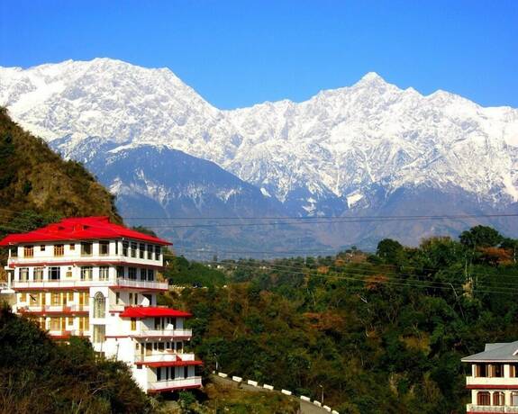 Imagen general del Hotel Midway Resort. Foto 10