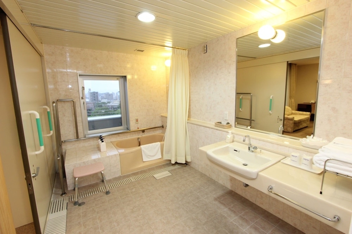 Imagen de la habitación del Hotel Mielparque Kumamoto. Foto 15