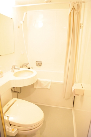 Imagen de la habitación del Hotel Mielparque Osaka. Foto 3