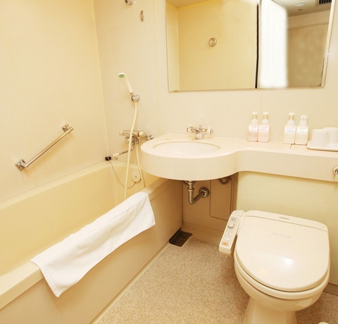 Imagen de la habitación del Hotel Mielparque Osaka. Foto 9