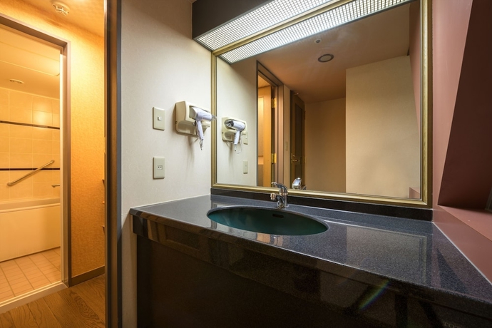 Imagen de la habitación del Hotel Mielparque Sendai. Foto 9