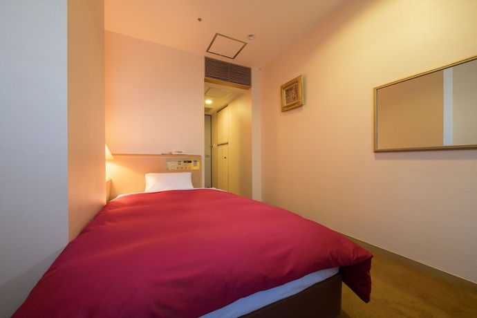 Imagen de la habitación del Hotel Mielparque Sendai. Foto 11