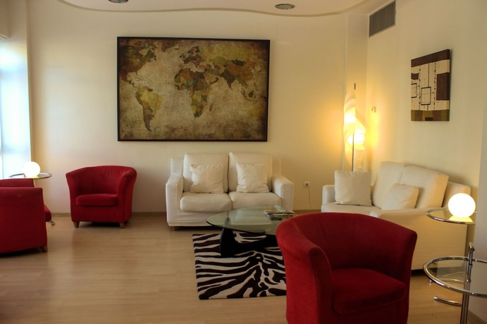 Imagen de los interiores del Hotel Miera. Foto 15