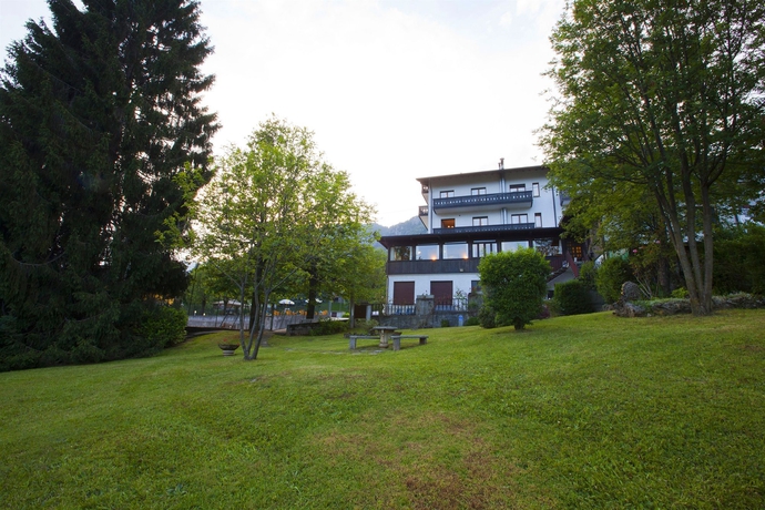 Imagen de los exteriores del Hotel Migliorati. Foto 14