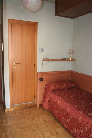Imagen de la habitación del Hotel Migliorati. Foto 5