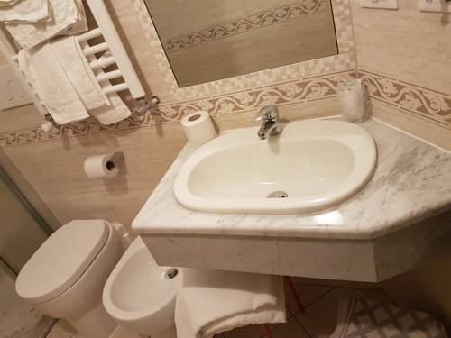 Imagen de la habitación del Hotel Mignon, Alassio. Foto 9
