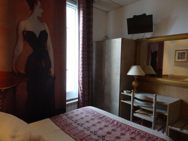 Imagen de la habitación del Hotel Mignon, Avignon. Foto 6