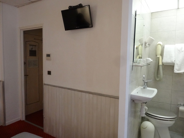 Imagen de la habitación del Hotel Mignon, Avignon. Foto 14