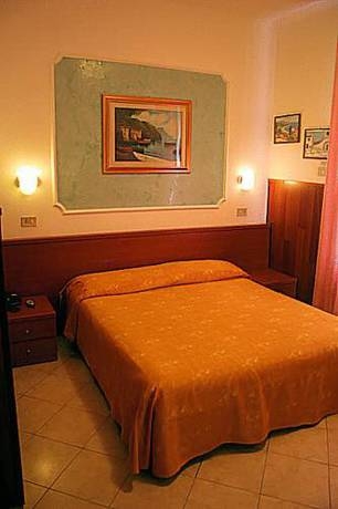 Imagen del bar/restaurante del Hotel Mignon, Milán. Foto 3