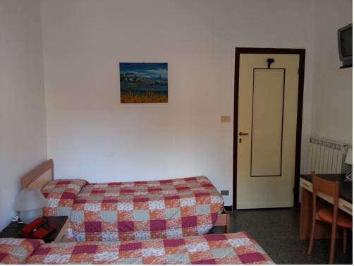 Imagen de la habitación del Hotel Mignon Posta. Foto 3